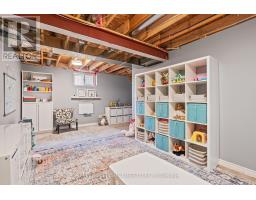 73 YVONNE CRESCENT - 34