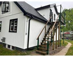 368 CALGARY STREET - 3