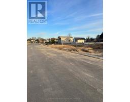 56111 MAVERICK COURT E - 4