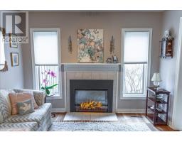29 - 1478 ADELAIDE STREET N - 12