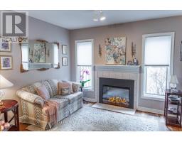 29 - 1478 ADELAIDE STREET N - 14