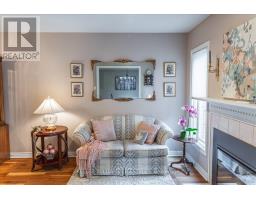 29 - 1478 ADELAIDE STREET N - 15