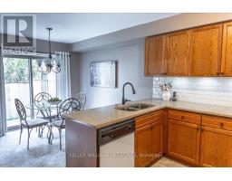 29 - 1478 ADELAIDE STREET N - 18