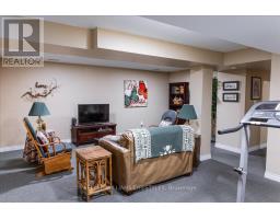 29 - 1478 ADELAIDE STREET N - 41