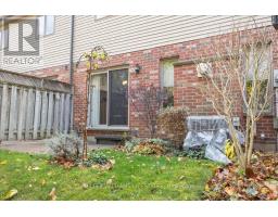 29 - 1478 ADELAIDE STREET N - 47