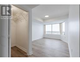 1002 - 744 WONDERLAND ROAD S - 22