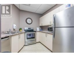 1002 - 744 WONDERLAND ROAD S - 33