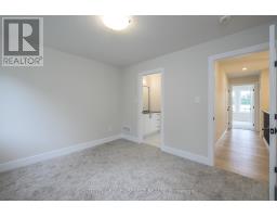 119 OPTIMIST DRIVE - 26