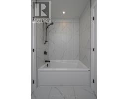 119 OPTIMIST DRIVE - 32