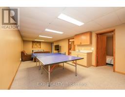 10207 PINETREE DRIVE - 35