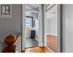 757-759 QUEENS AVENUE - 36