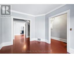 757-759 QUEENS AVENUE - 44