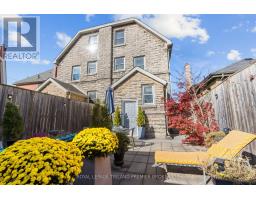 757-759 QUEENS AVENUE - 46