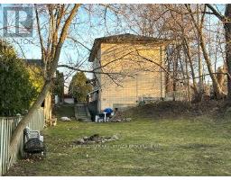 630 VICTORIA STREET - 44