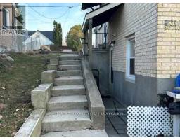 630 VICTORIA STREET - 49