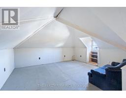 18 FOURTH AVENUE - 18