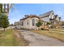 18 FOURTH AVENUE - 2
