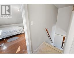18 FOURTH AVENUE - 35