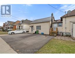 18 FOURTH AVENUE - 45