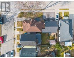 18 FOURTH AVENUE - 47