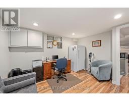 3 GREENFIELD COURT - 18