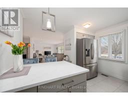 3 GREENFIELD COURT - 9