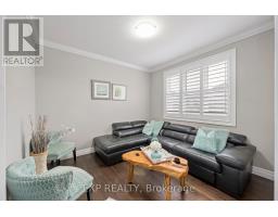 2452 LEEDS CROSSING - 12
