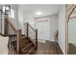 2452 LEEDS CROSSING - 13