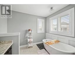 2452 LEEDS CROSSING - 20