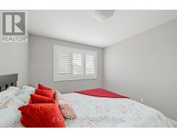 2452 LEEDS CROSSING - 26