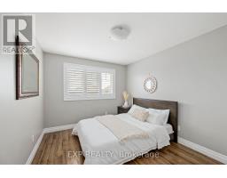 2452 LEEDS CROSSING - 27