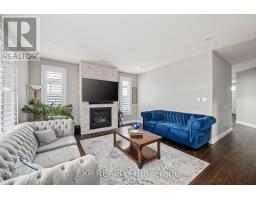 2452 LEEDS CROSSING - 3