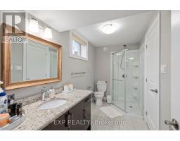 2452 LEEDS CROSSING - 32
