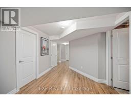 2452 LEEDS CROSSING - 37
