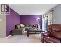 27 - 270 NORTH CENTRE ROAD - 5