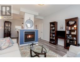 10 - 374 FRONT STREET - 21