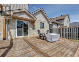 12 REDTAIL COURT - 33