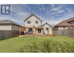 12 REDTAIL COURT - 38