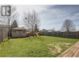12 REDTAIL COURT - 40