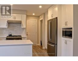 96 ELVIRA CRESCENT - 8