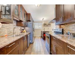 45 MOHEGAN CRESCENT - 12