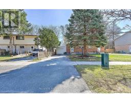 45 MOHEGAN CRESCENT - 3