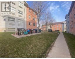 16 - 60 HIAWATHA ROAD - 15
