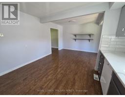 68 PARLIAMENT CRESCENT - 9