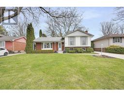 38 NOTRE DAME CRESCENT - 2