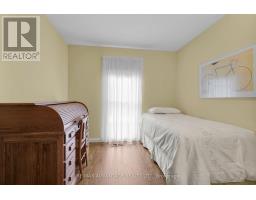 38 NOTRE DAME CRESCENT - 24