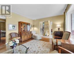 38 NOTRE DAME CRESCENT - 9