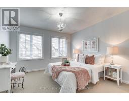 52 - 2040 SHORE ROAD - 18