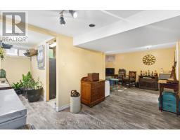 227 OAKLAND AVENUE - 28