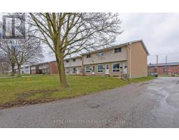 40 - 81C WELLESLEY CRESCENT - 2